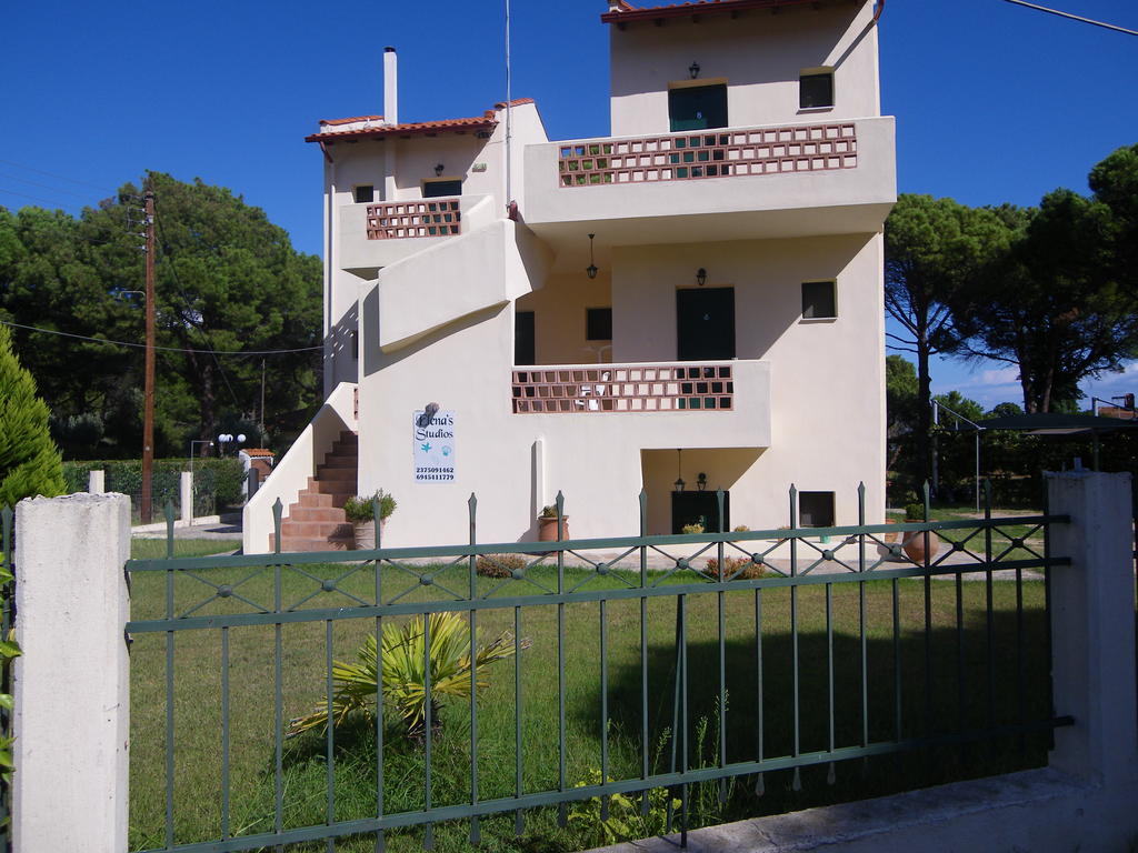Elena Apartments Nikiti  Exterior foto