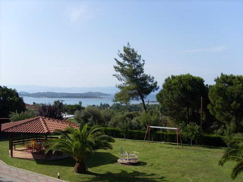 Elena Apartments Nikiti  Einrichtungen foto